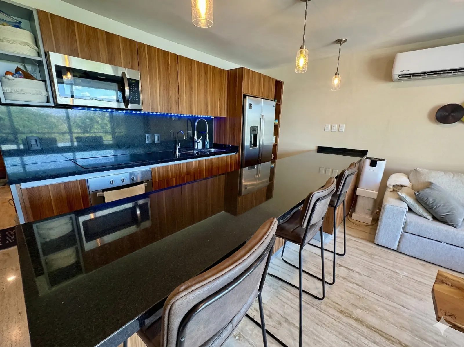 AWA Playacar II — Penthouse Esquinero Cocina