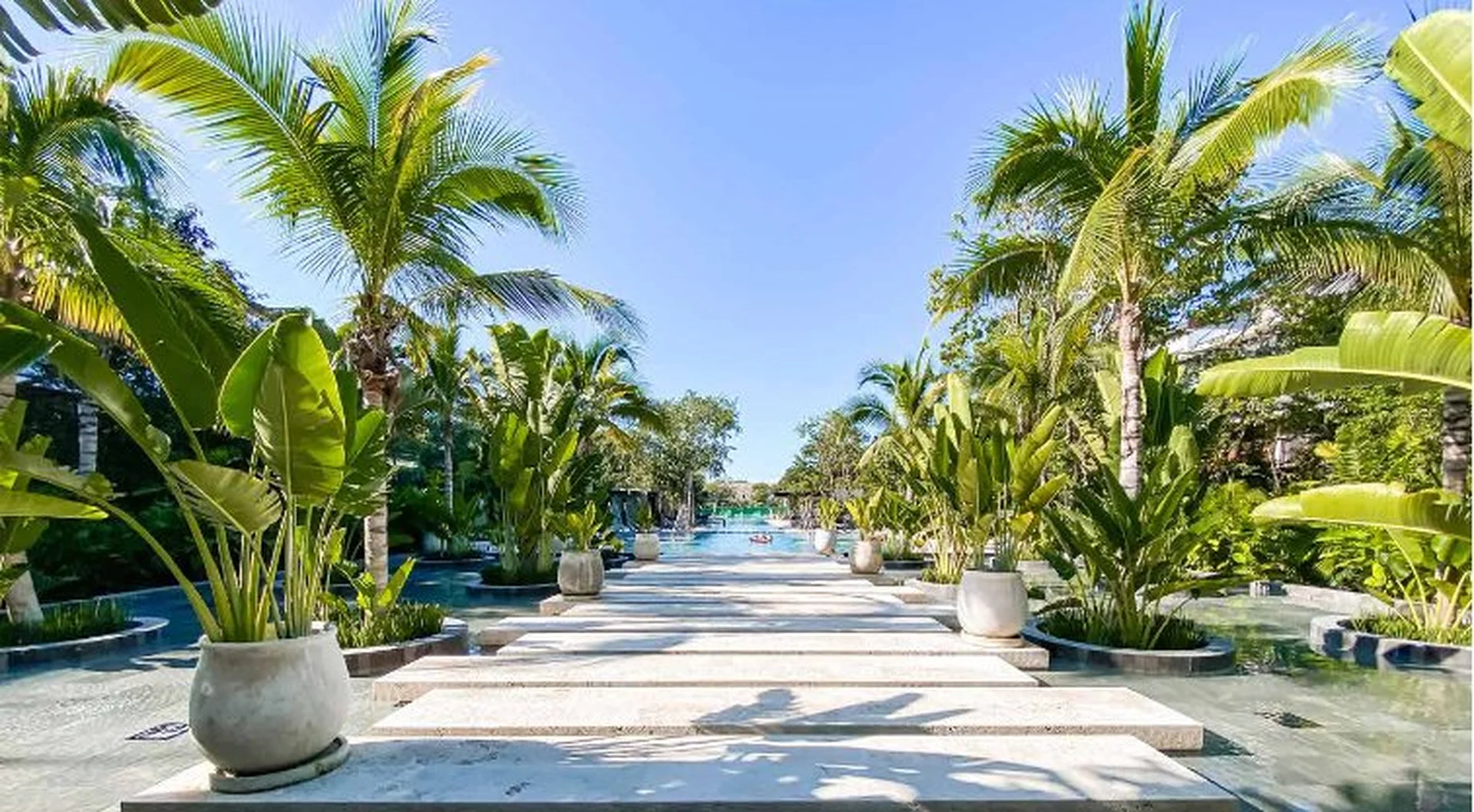 AWA Playacar II — Penthouse Esquinero Jardín