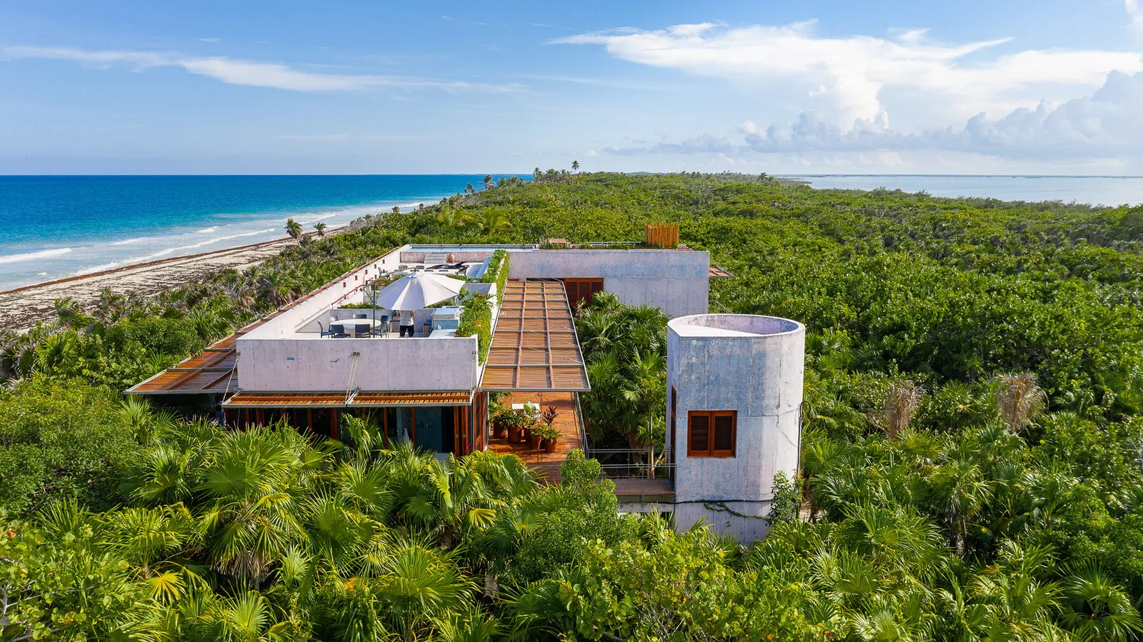Casa Bautista — vista aérea playa, Sian Ka'an