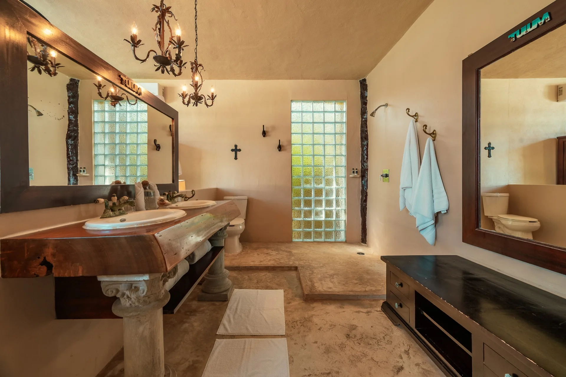 Cocina integral de Casa Chic, villa beachfront Tulum