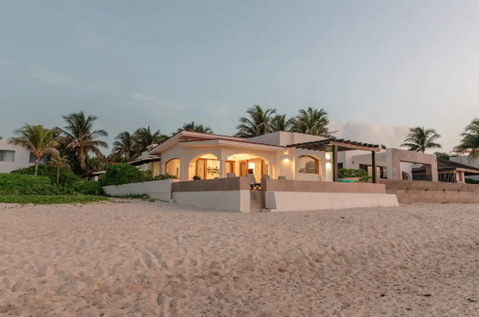 Casa Karlita — Casa beachfront 3 recámaras en Playacar Playa del Carmen, alberca privada, amueblada y remodelada 2018