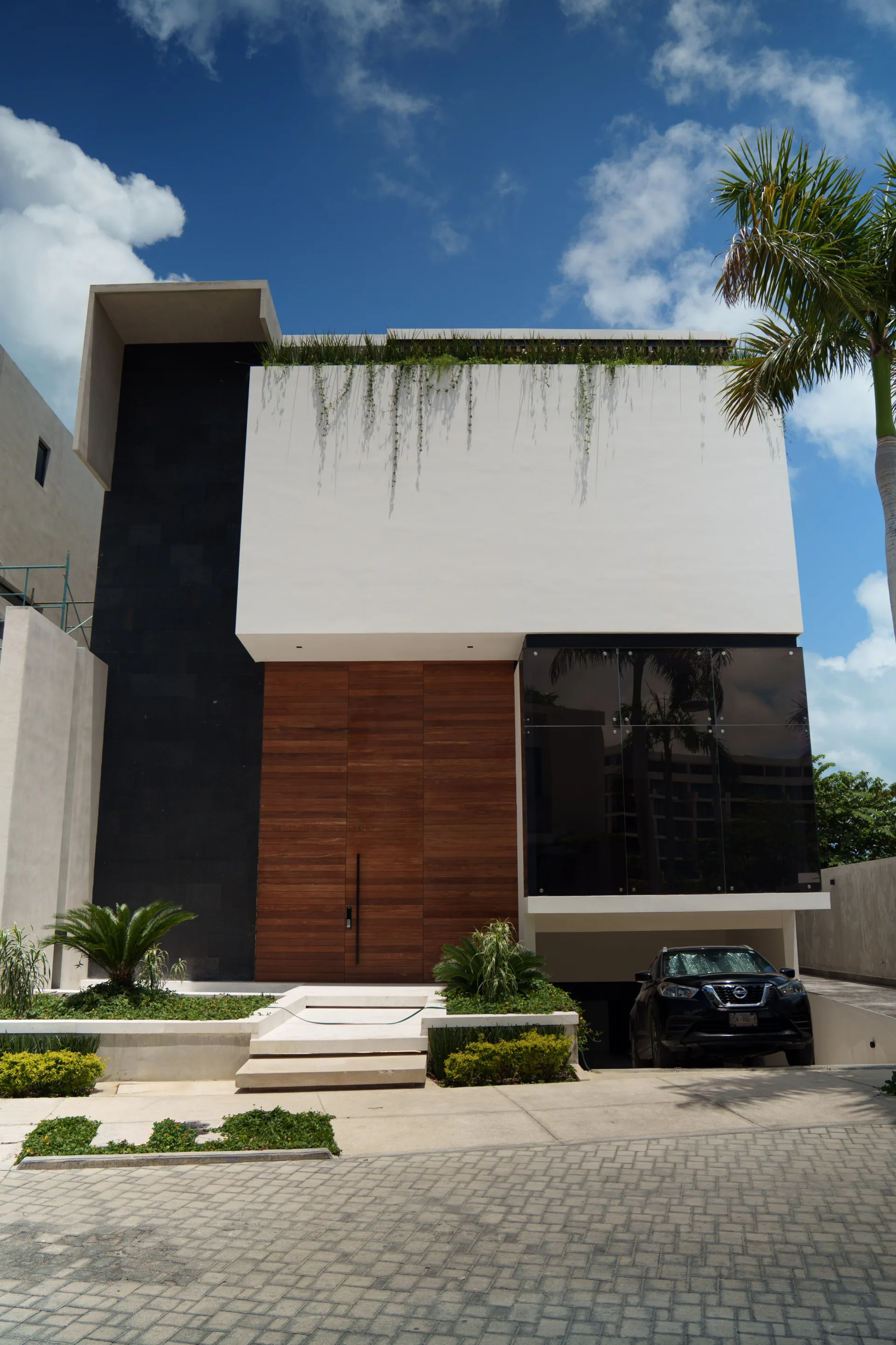 Casa Lagunas 2 — fachada frontal cochera puerto cancun, Puerto Cancun