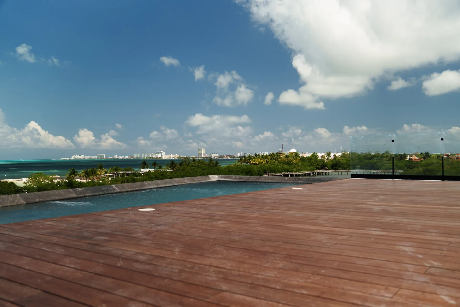 Casa Lagunas 2 — rooftop alberca infinity vista mar Caribe puerto cancun, Puerto Cancun