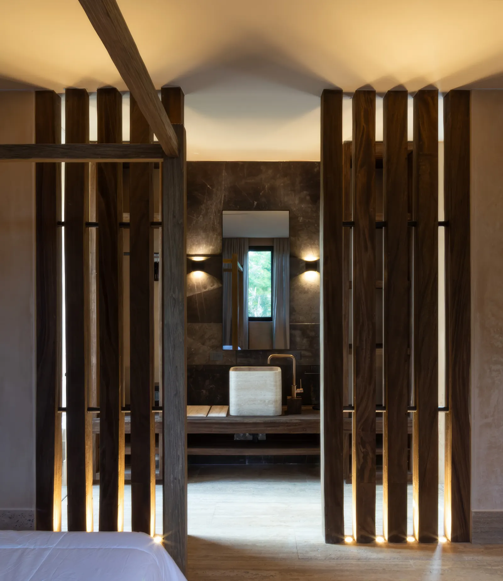 Bano secundario diseno moderno casa maria - Casa María