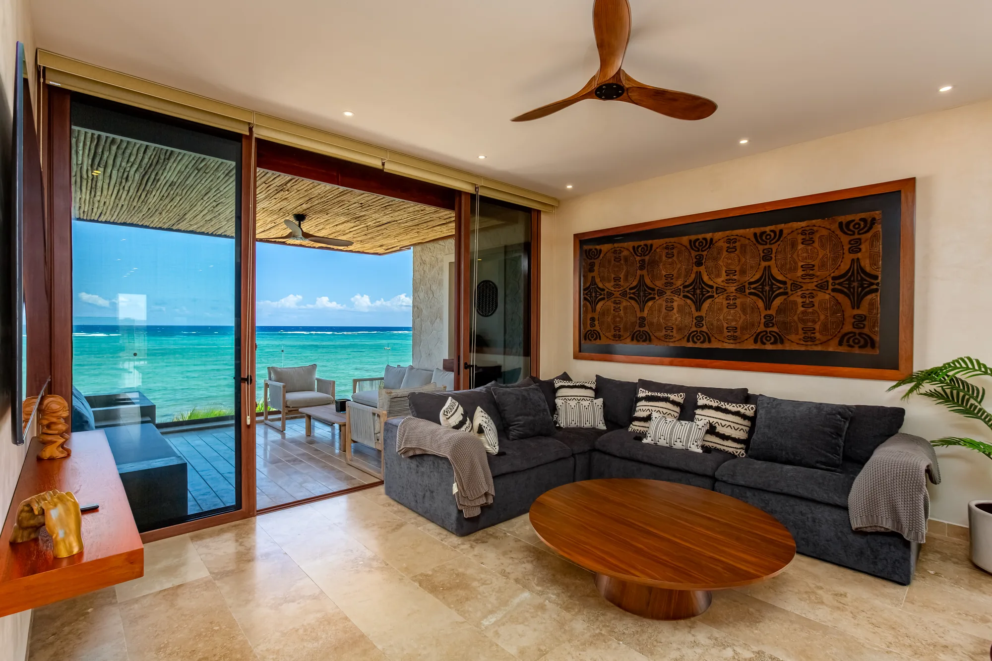 Kaoba 302 — sala con vista al mar, Bahia Tankah