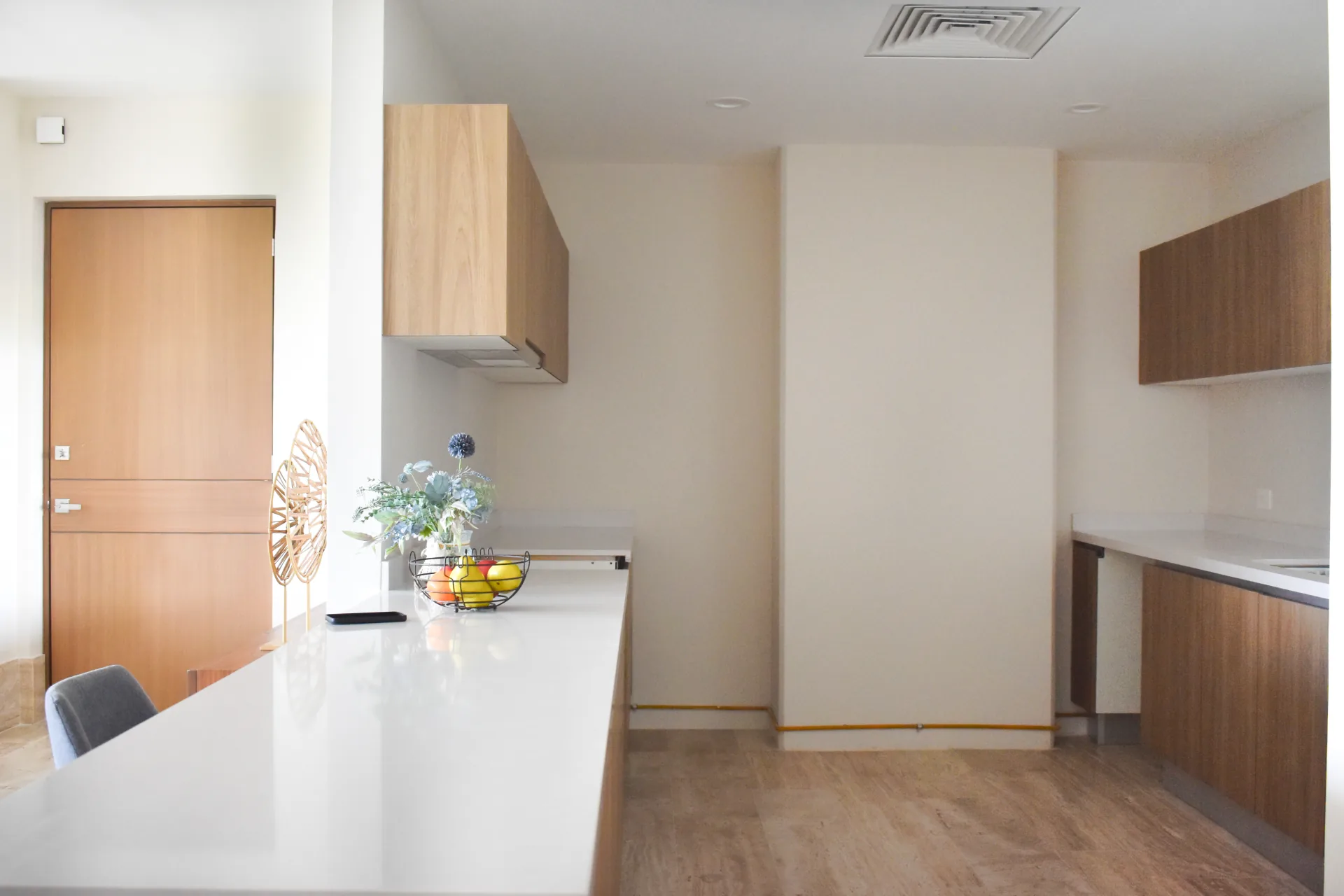 Equipped kitchen with premium finishes - La Vela