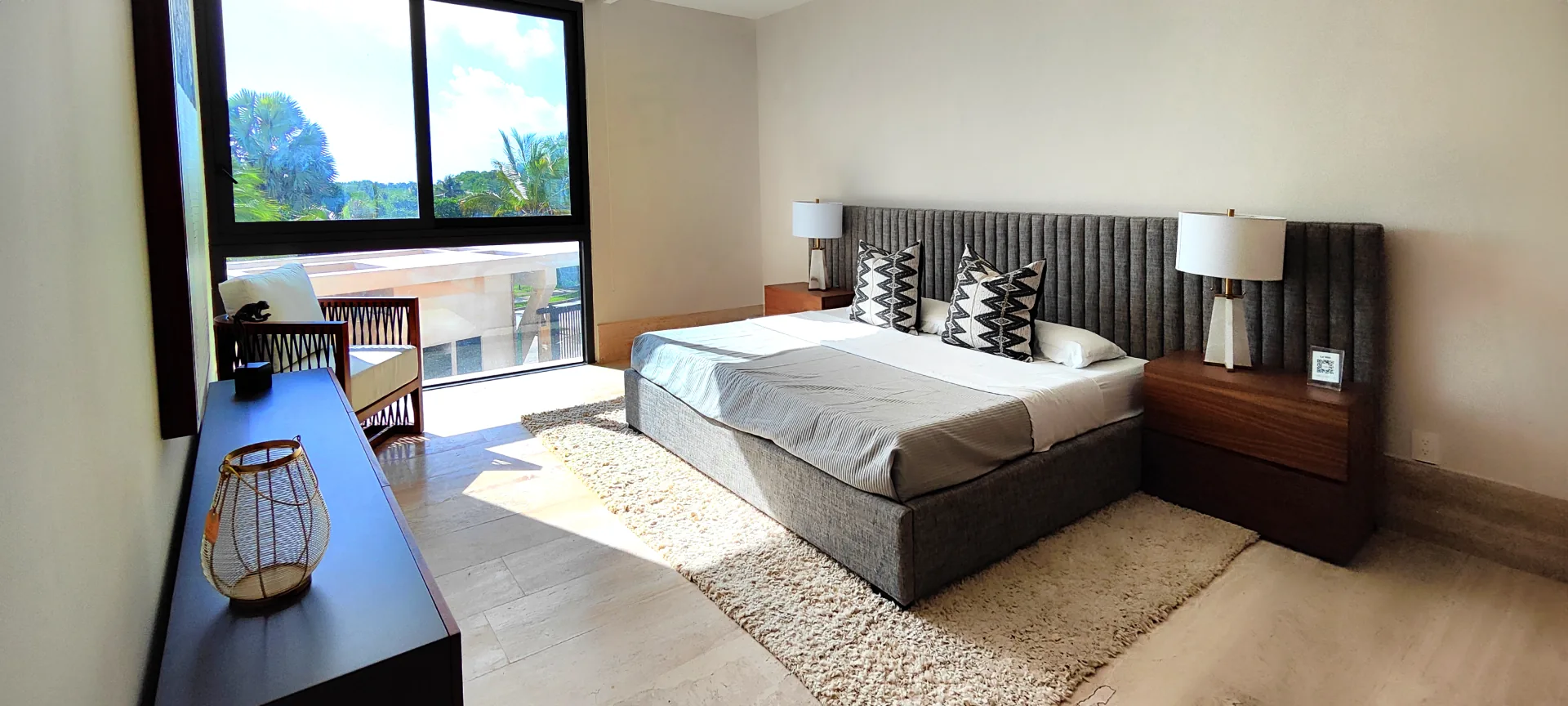 Secondary bedroom with view - La Vela