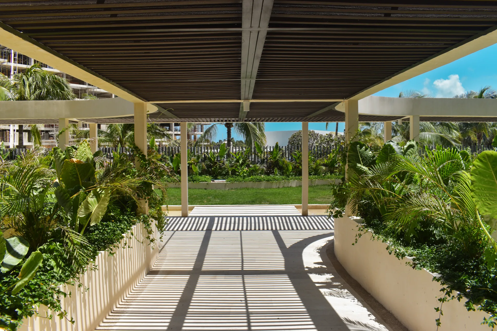 Exterior view of the development - La Vela