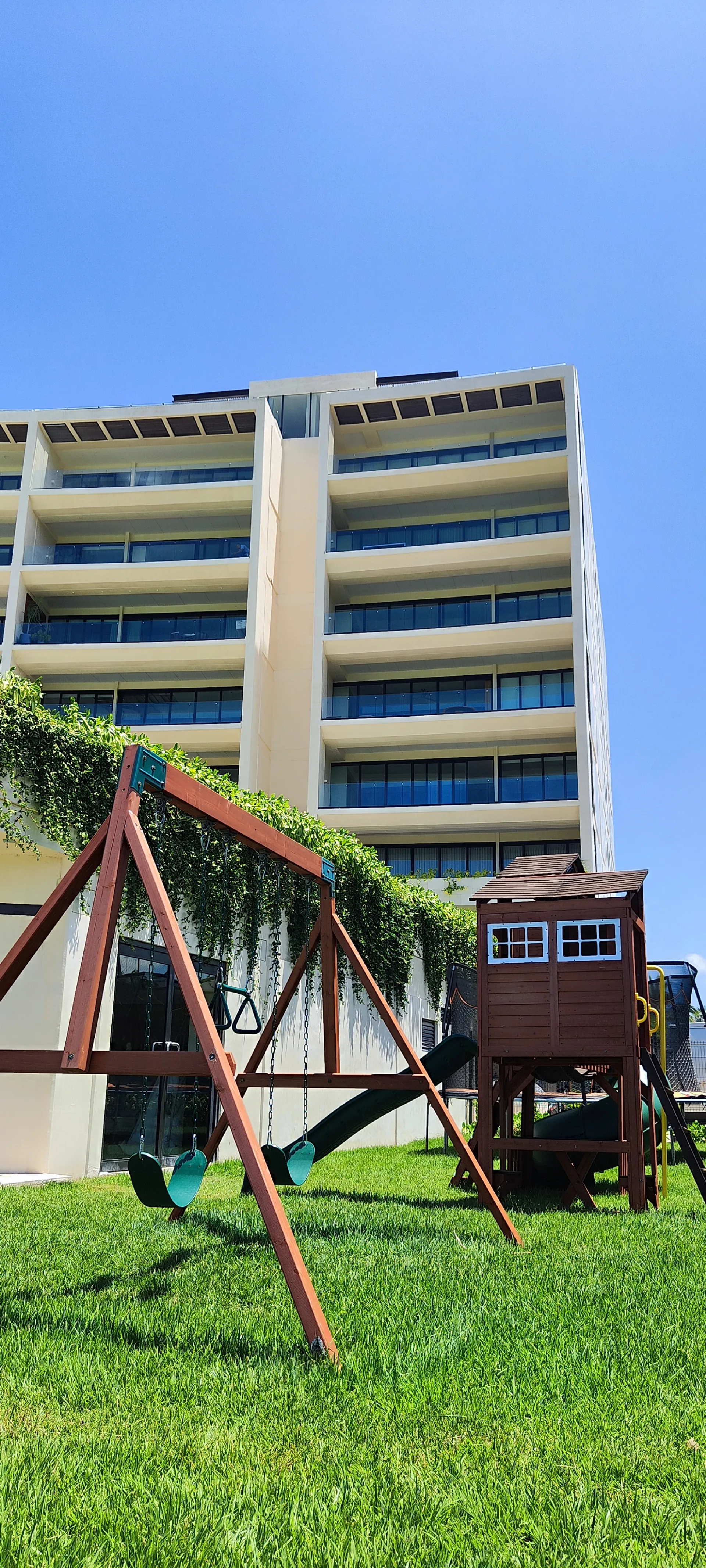 Children's playground - La Vela