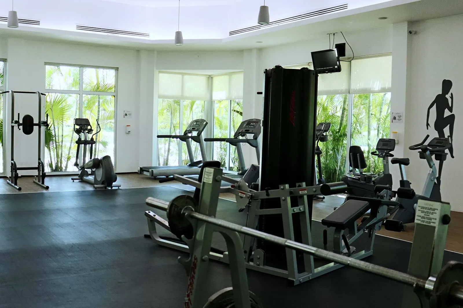 Mareazul Beachfront Gym
