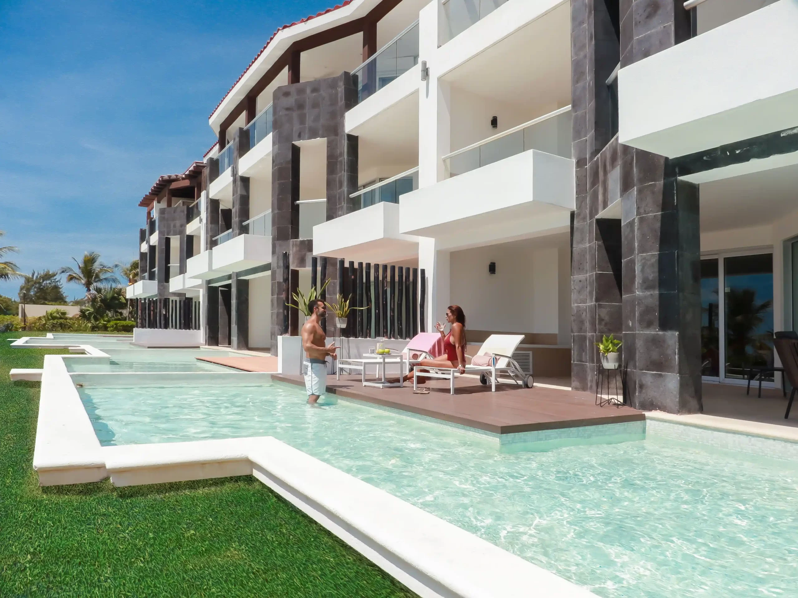 Mareazul Beachfront Alberca