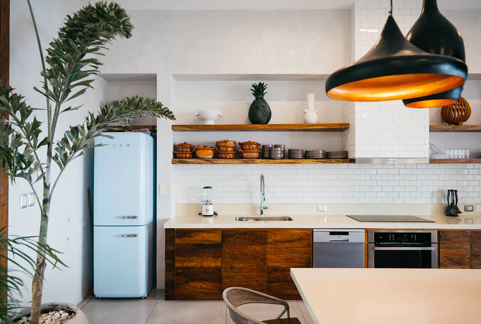 Cocina gourmet en madera tropical en Villa Amara, Tankah, Tulum